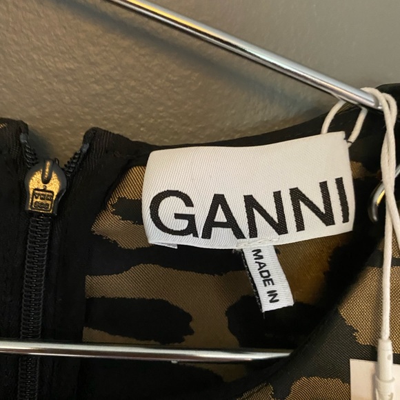 Ganni mini dress, brand new. - Picture 3 of 5